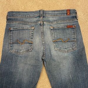 7 for all Mankind original bootcut, feathered, OG best jeans! Women’s size 28